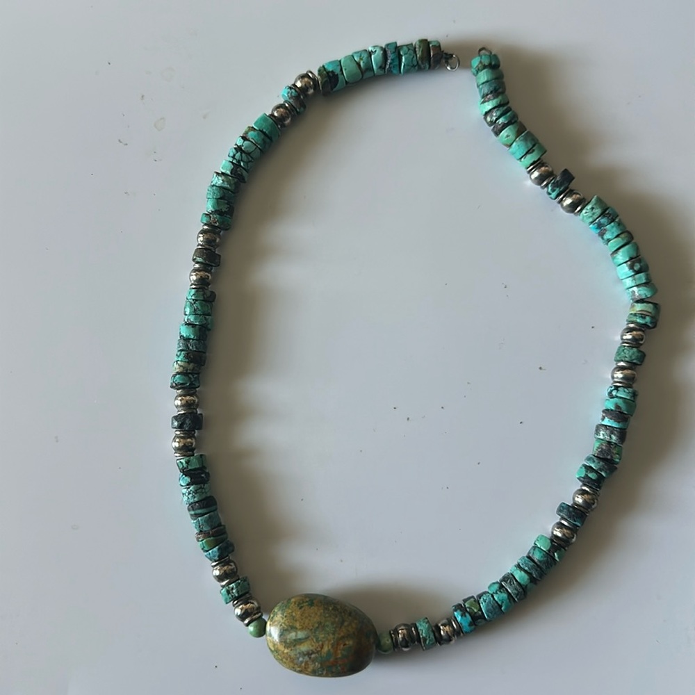 Vintage Native American Genuine Turquoise Necklace